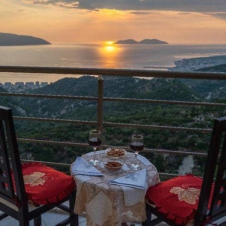 Hotel Autochthonous Kanine Bagian luar foto
